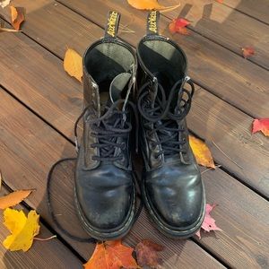 Black Doc Martens - Size 9 US